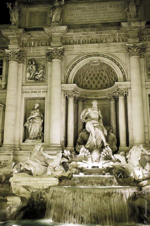 Trevi en nuit